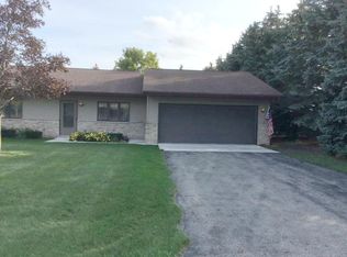 891 Amber Dr, Bad Axe, MI 48413
