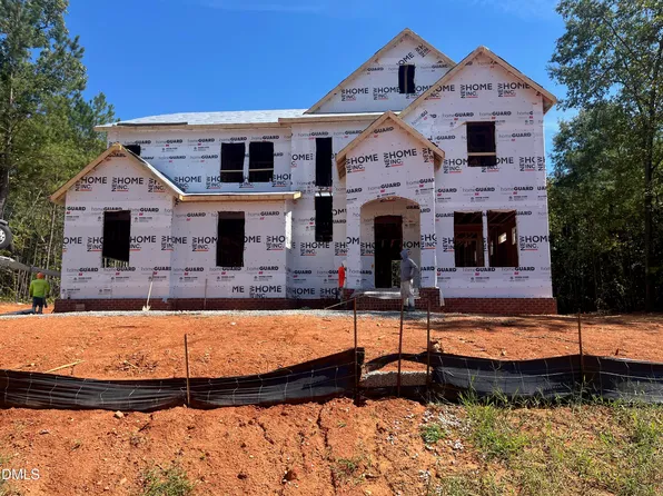 194 Isabelle Valley Dr, Zebulon, NC 27597