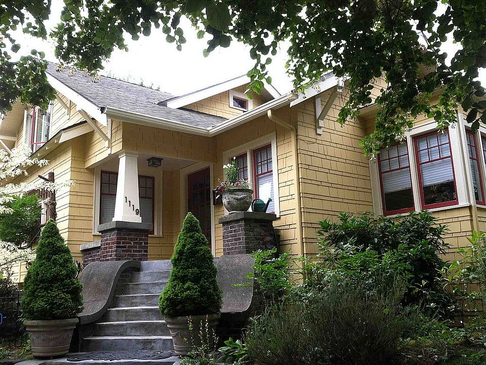 1st image of 1119 NE Ravenna Blvd