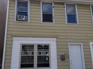 812 N 8th St, Reading, PA 19604