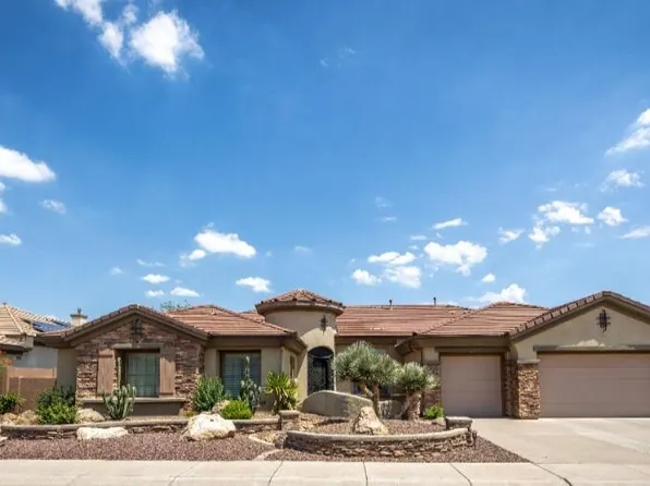 41607 N CLUB POINTE Drive, Phoenix, AZ 85086