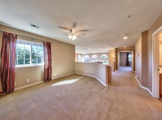 1002 Melville St, Salinas, CA 93906