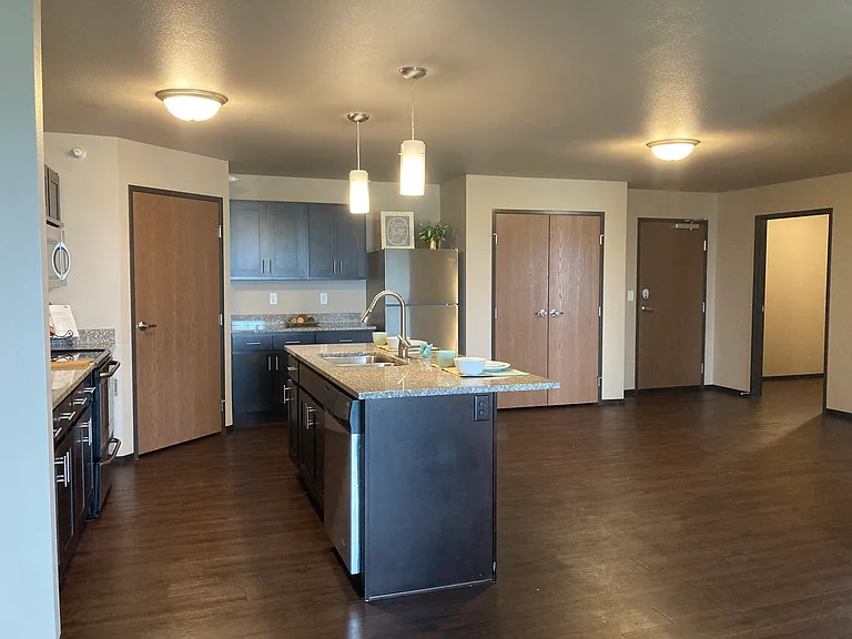 Citadel Apartments — Photo 75