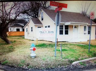 5222 Spruce St, Bellaire, TX 77401