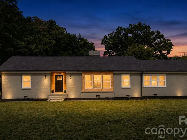 204 N Myrtle School Rd, Gastonia, NC 28052