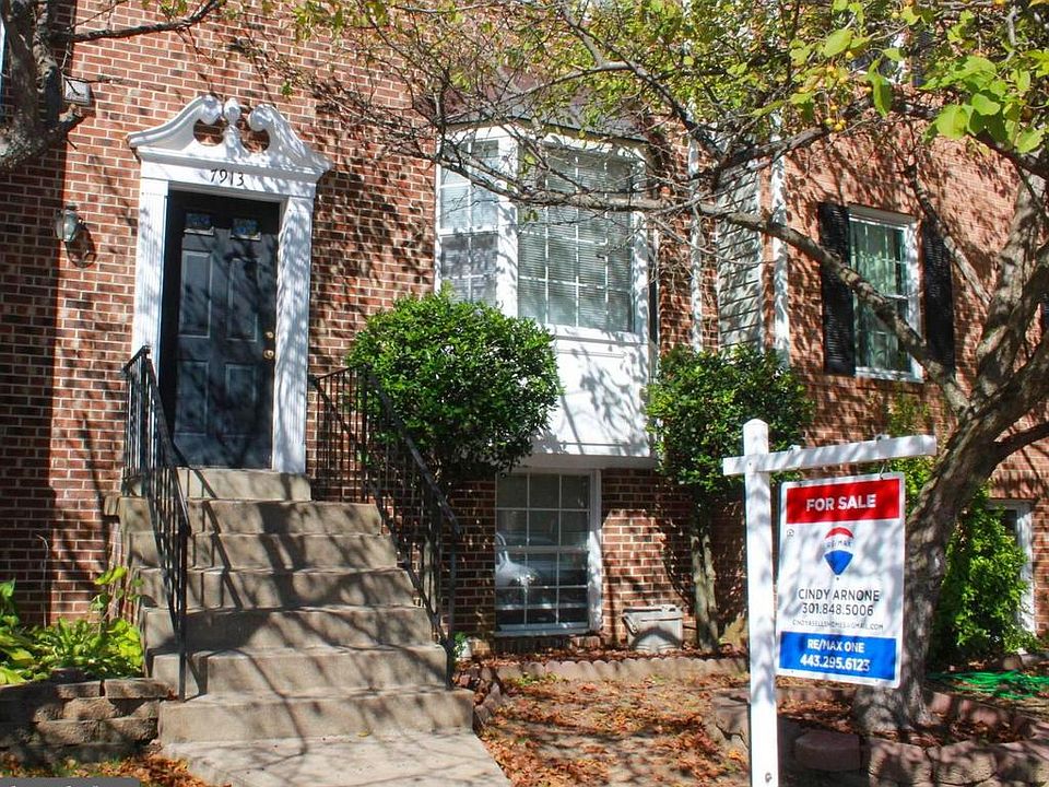 1st image of 7913 Gunston Woods Pl
