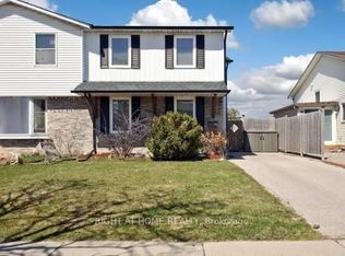 653 Dorchester Dr, Oshawa, ON L1J6L4