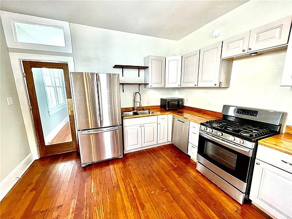 3rd image of 1666 N Tonti St