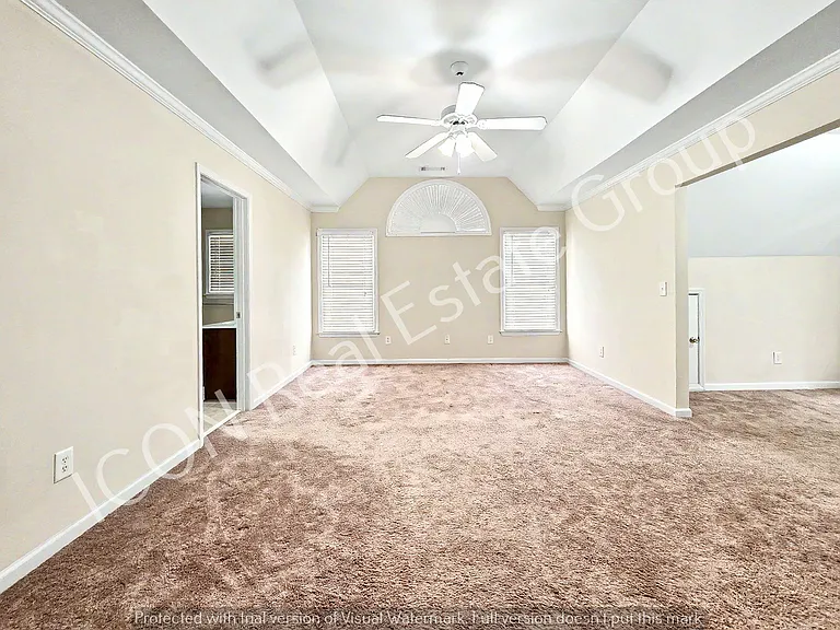 48 Golden Aster Trce — Photo 19