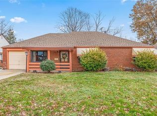 699 Hemlock Dr, Euclid, OH