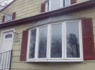 680 Merrimack Ave, Dracut, MA 01826