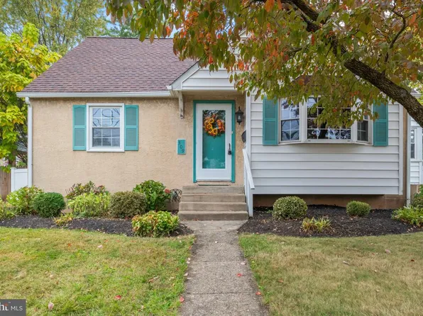 309 S Pennsylvania Ave, North Wales, PA 19454