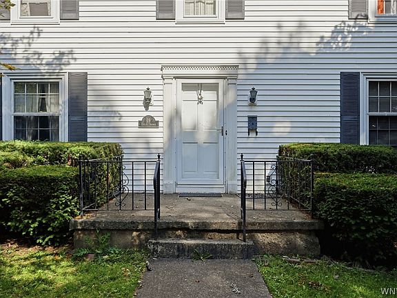 3rd image of 19 Euclid Ave