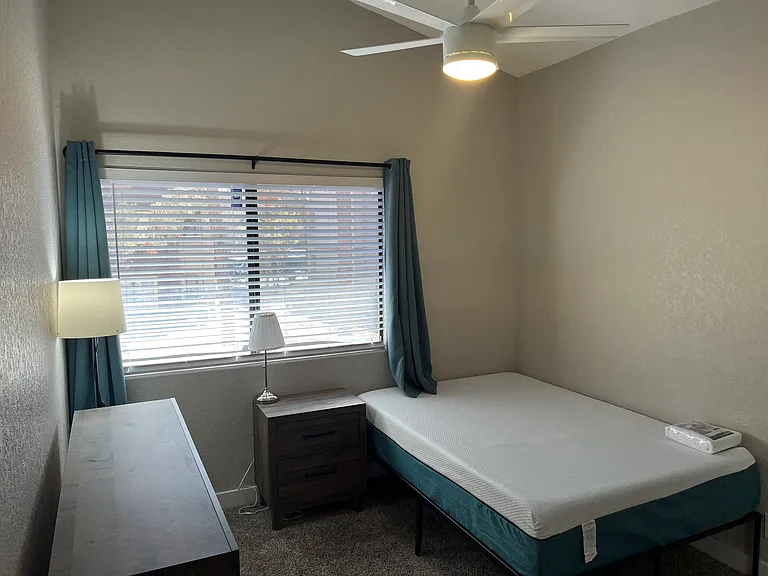 5044 S Rainbow Blvd #201 — Photo 9