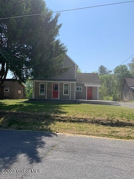 2nd image of 34 Overlook Drive