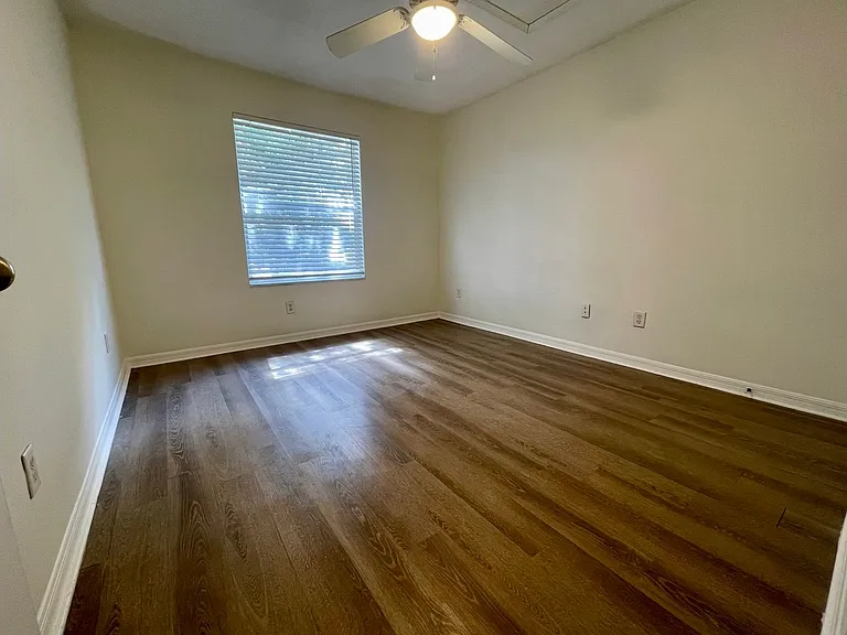 2481 Temple Grove Ln — Photo 8