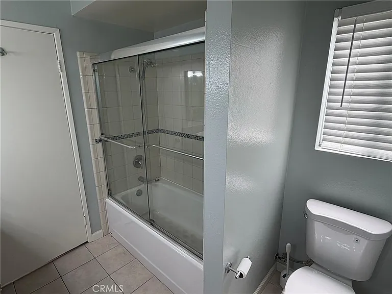 625 E Del Mar Blvd #208 — Photo 16