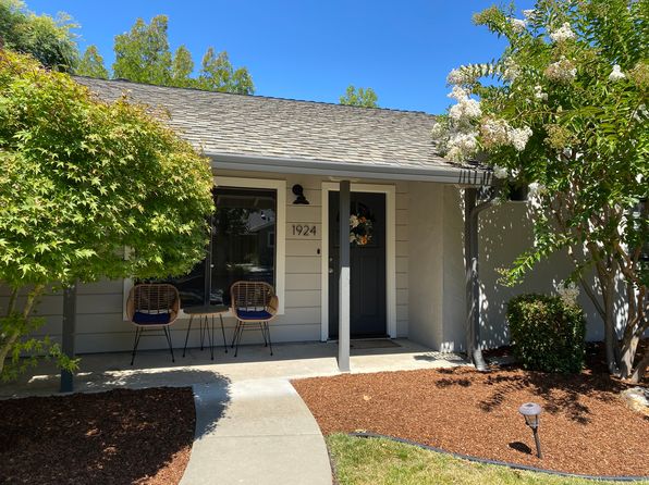 1924 Ardith Dr