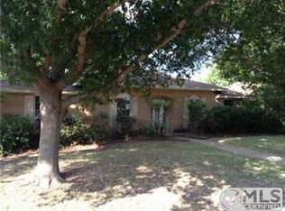 5406 Brook Meadow Dr, Garland, TX 75043