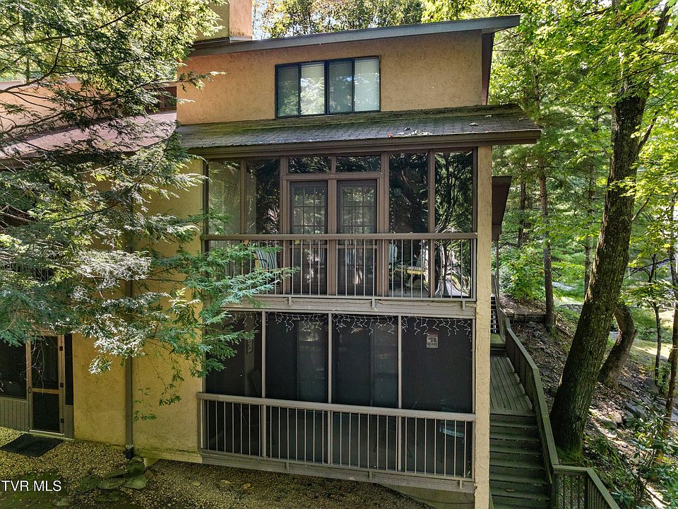 1st image of 1235 Ski Mountain Rd APT 602