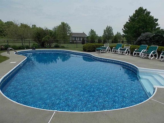 3rd image of 9B Sandpiper Ln