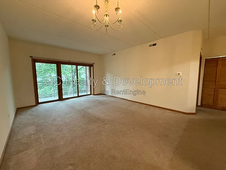 515 Main St #304 — Photo 4