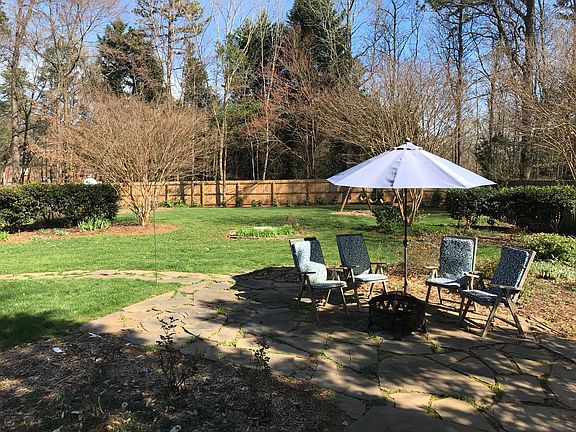3rd image of 5107 Woodlake Dr