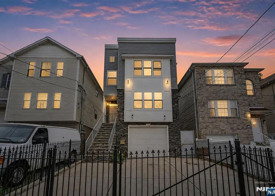 168 Johnson Ave