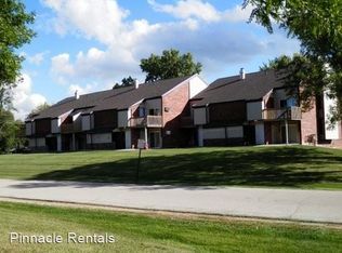 209 Royal Ct APT 9, Appleton, WI 54915