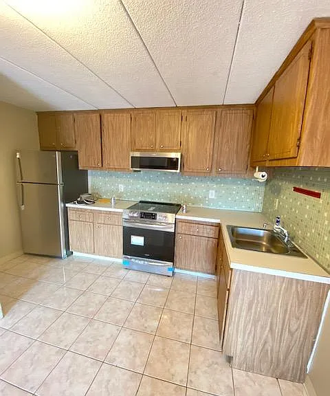 47 Homer Ave — Photo 8