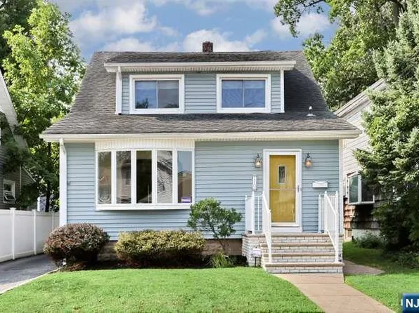 119 McKinley Ave, Dumont, NJ 07628