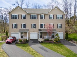 2292 Rising Hill Rd, Whitehall, PA 18052
