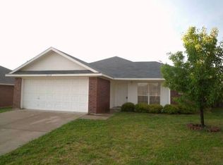 208 Apache Trl, Alvarado, TX 76009