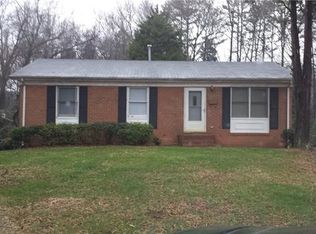 4001 Elmdale Ct, Charlotte, NC 28206