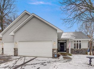 7252 Whitehall Rd, Shakopee, MN 55379