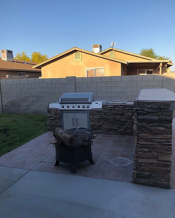 1st image of 4087 S Cedar Ave