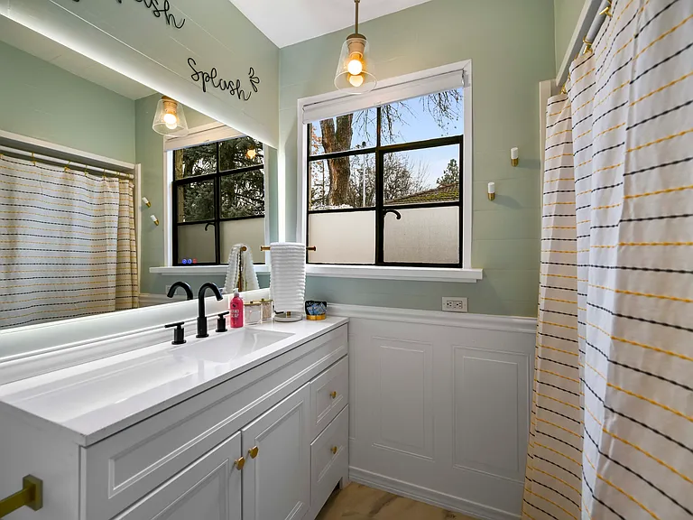 2312 W State St #3 — Photo 25