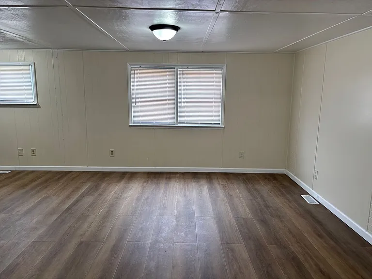212 Astran Dr — Photo 13