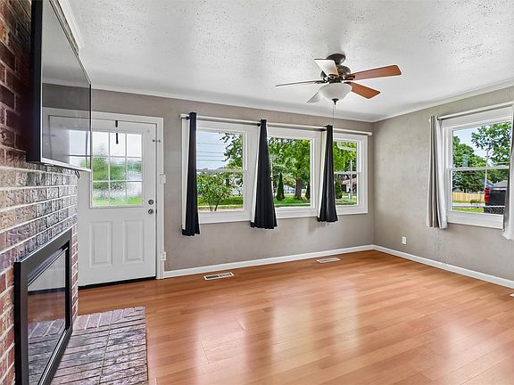 4th image of 1504 Porter Ave
