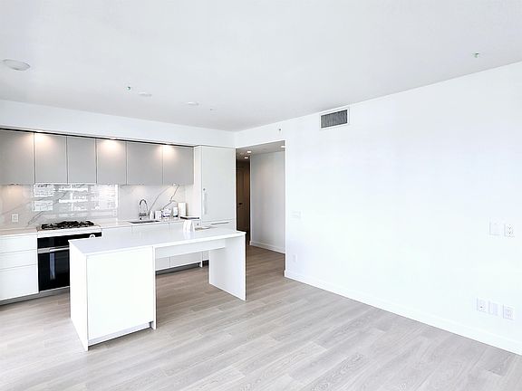 2nd image of 6538 Telford Ave #802