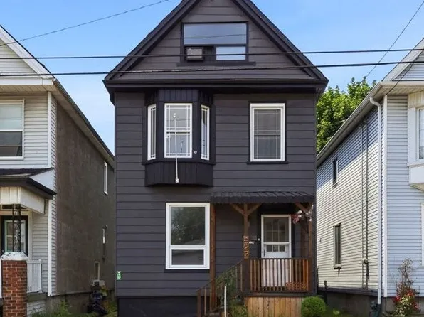 522 Cannon St E, Hamilton, ON L8L 2E8