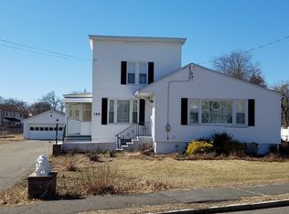199 College St, Chicopee, MA 01020