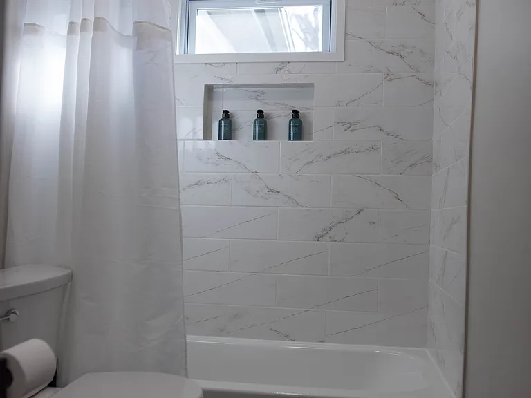 5522 N Bennington Ave — Photo 15