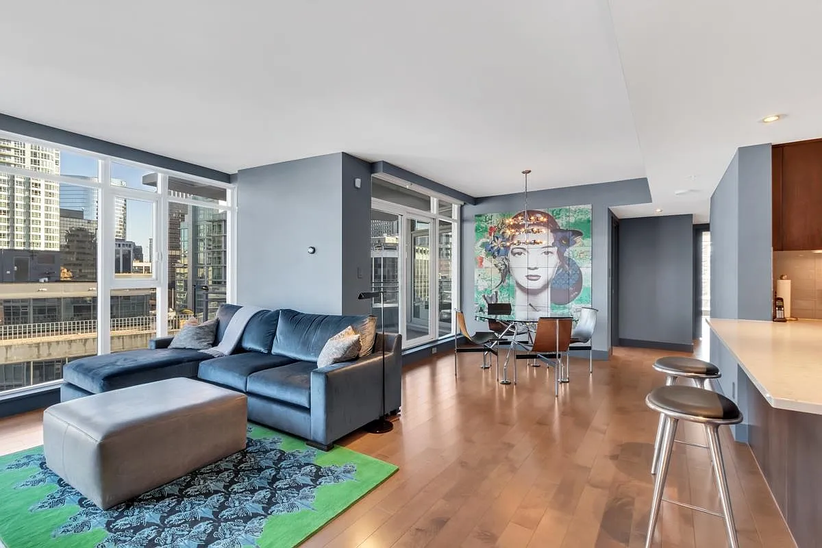 2 bed, 1241 sqft, $4,850 — Photo 3
