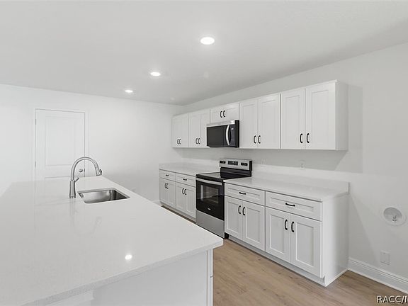 3rd image of 10964 N Morrell Dr
