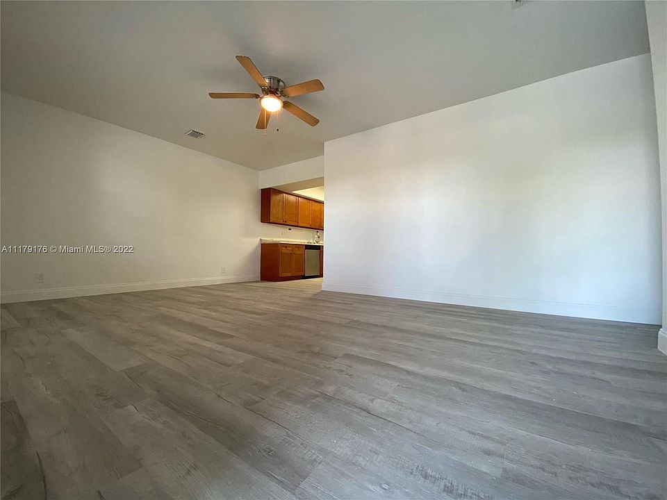 1st image of 5321 NE 18th Ave APT 1