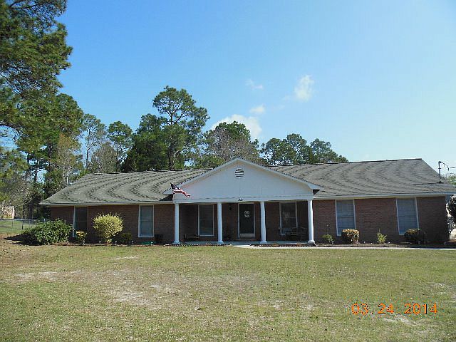 1st image of 1325 Woodlawn Cir