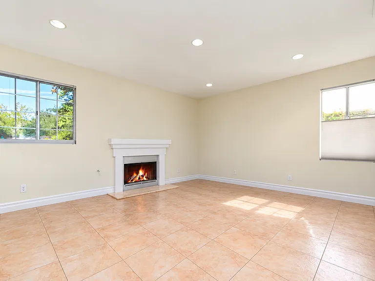 4345 Willow Glen St — Photo 56