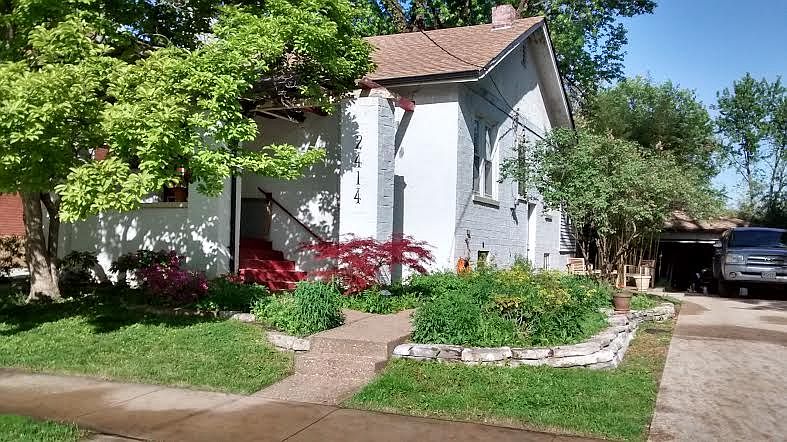 1st image of 2414 Bellevue Ave