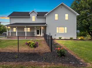 W2526 Old 22 Rd, Cecil, WI 54111